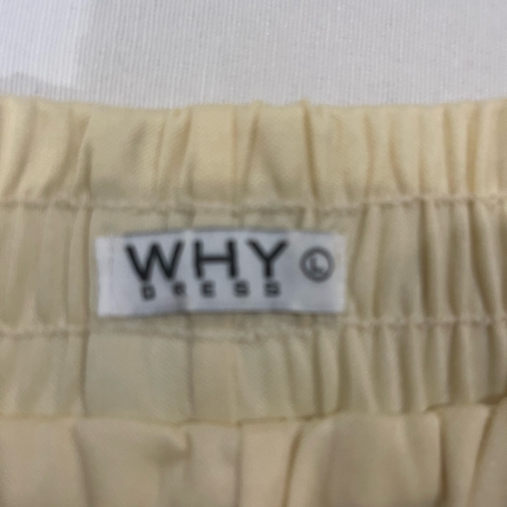 Nutcracker sequin short, size L